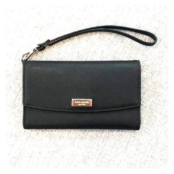 kate spade Handbags - 🔥BOGO 50%🔥Kate Spade Wristlet/Wallet